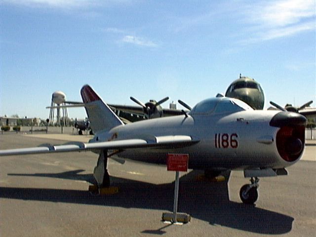 MiG-17